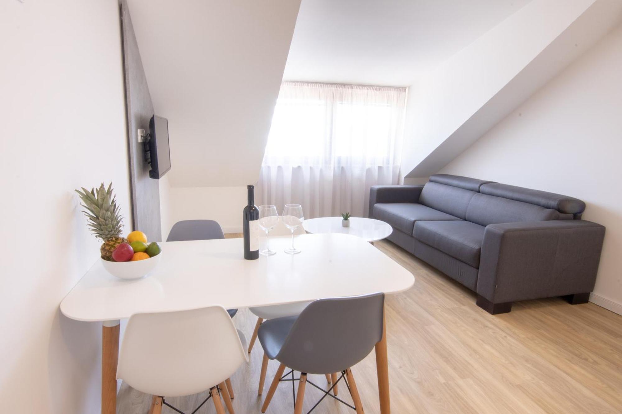 Bed & Breakfast Portun In The Center บาชกาโวดา ภายนอก รูปภาพ
