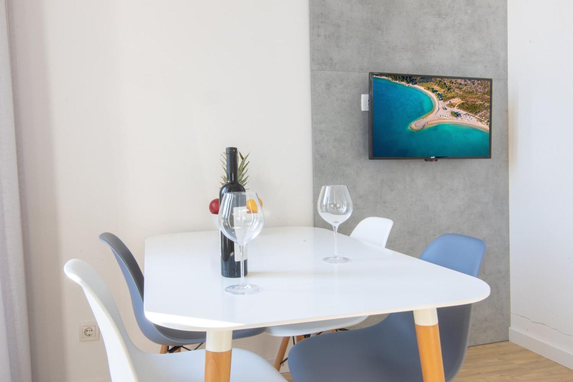 Bed & Breakfast Portun In The Center บาชกาโวดา ภายนอก รูปภาพ