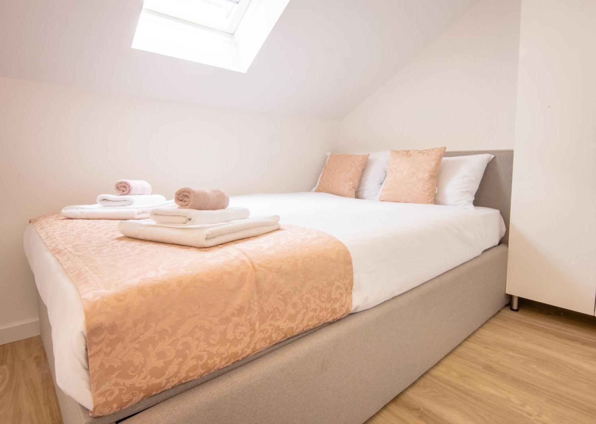 Bed & Breakfast Portun In The Center บาชกาโวดา ภายนอก รูปภาพ