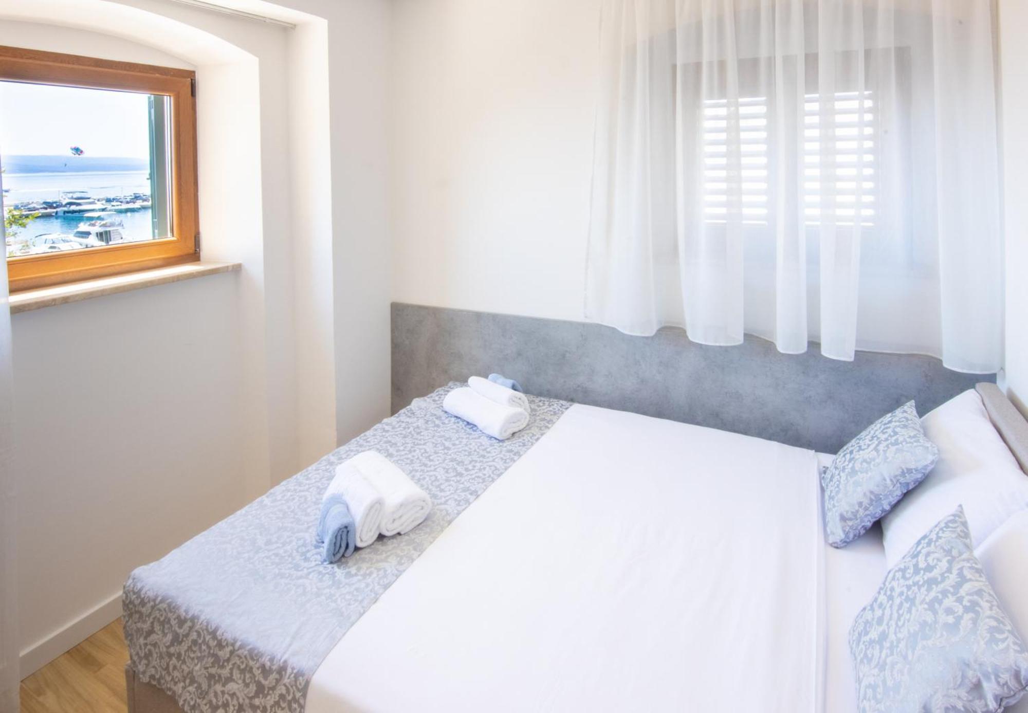 Bed & Breakfast Portun In The Center บาชกาโวดา ภายนอก รูปภาพ